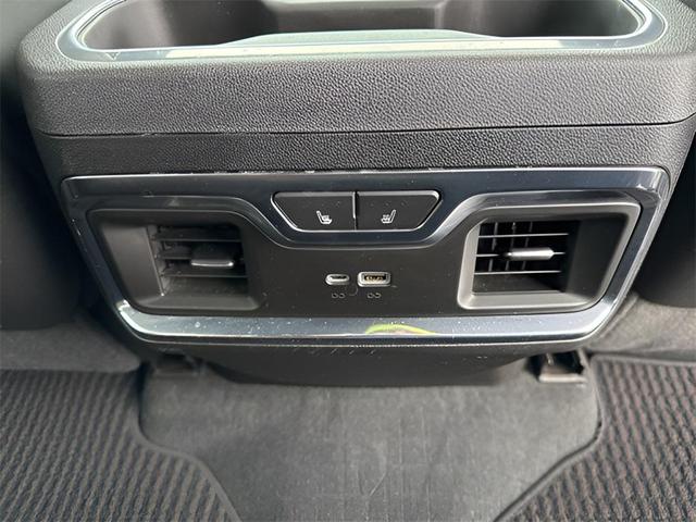 Photo of 2024 White Frost Tricoat GMC Sierra 1500