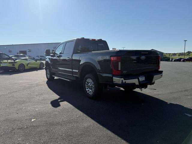 Photo of 2022 Agate Black Metallic Ford F-250