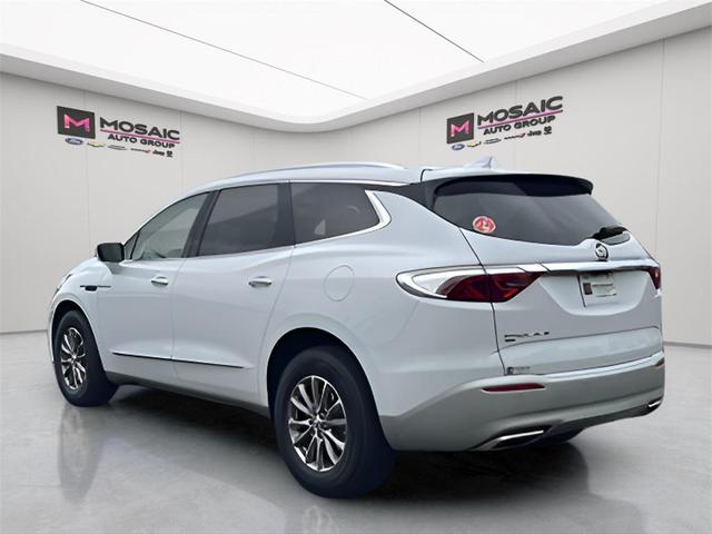Photo of 2024 Summit White Buick Enclave