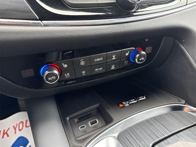 Photo of 2024 Summit White Buick Enclave