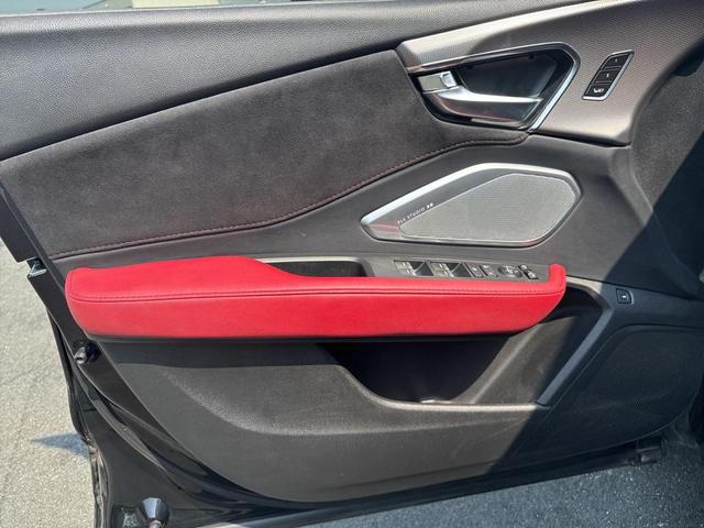 Photo of 2023 Majestic Black Pearl Acura RDX
