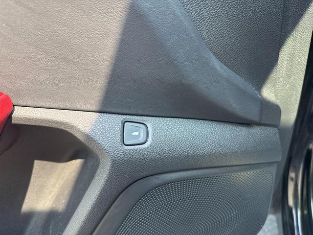 Photo of 2023 Majestic Black Pearl Acura RDX