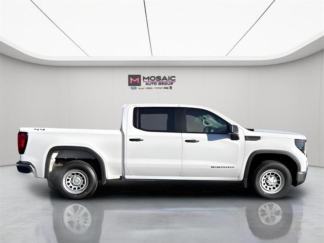 Photo of 2024 Summit White GMC Sierra 1500