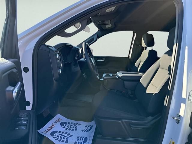 Photo of 2024 Summit White GMC Sierra 1500