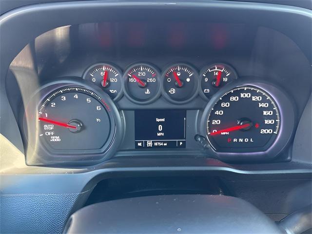 Photo of 2024 Summit White GMC Sierra 1500