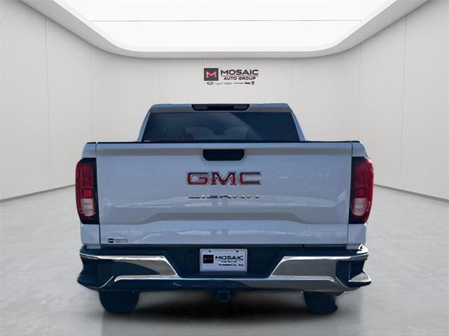 Photo of 2024 Summit White GMC Sierra 1500