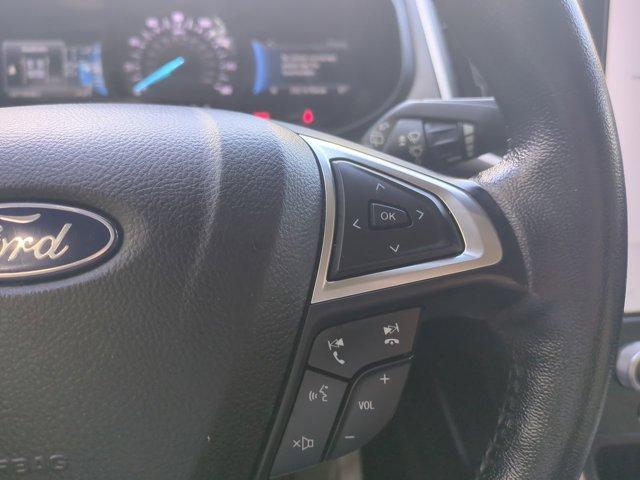 Photo of 2023 Oxford White Ford Edge