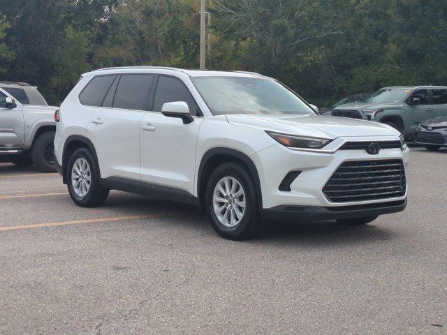 Photo of 2024 Wind Chill Pearl Toyota Grand Highlander