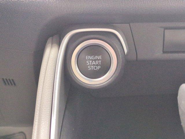 Photo of 2024 Wind Chill Pearl Toyota Grand Highlander