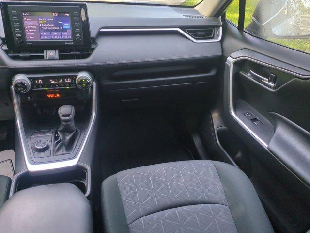 Photo of 2020 Silver Sky Metallic Toyota RAV4 Hybrid