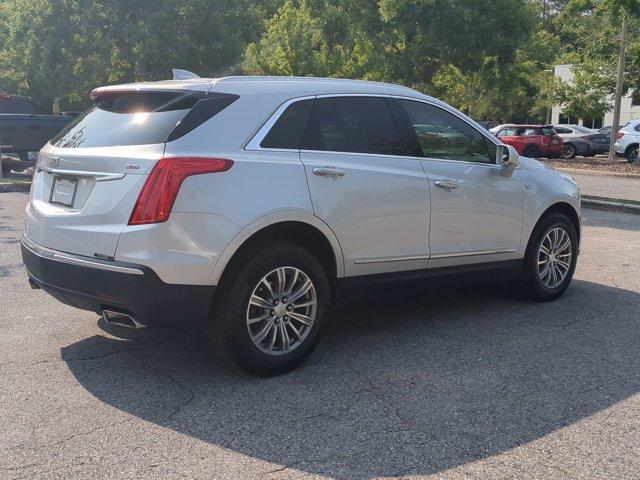 Photo of 2019 Radiant Silver Metallic Cadillac XT5