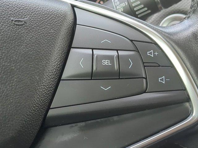 Photo of 2019 Radiant Silver Metallic Cadillac XT5