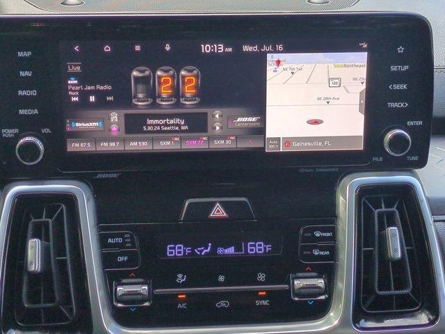 Photo of 2021 Ebony Black Kia Sorento