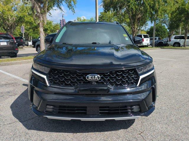 Photo of 2021 Ebony Black Kia Sorento