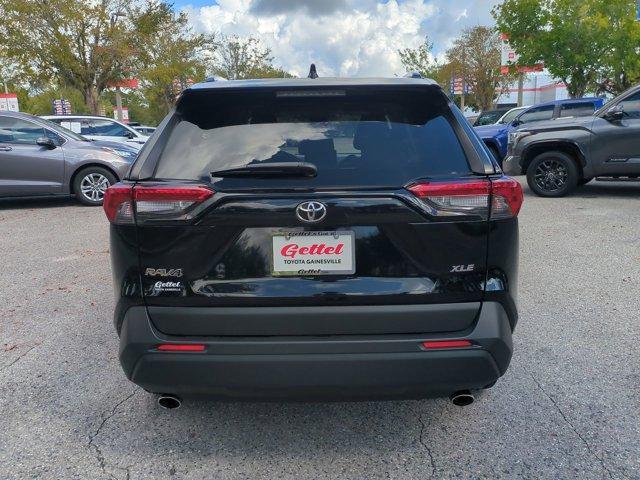 Photo of 2021 Midnight Black Metallic Toyota RAV4