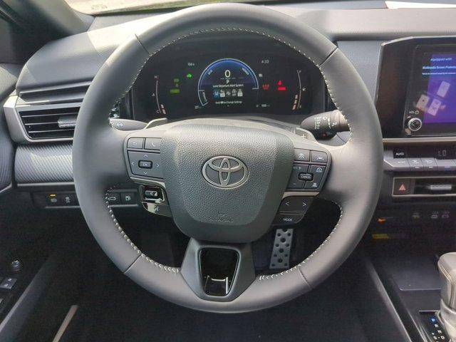 Photo of 2025 Midnight Black Metallic Toyota Camry