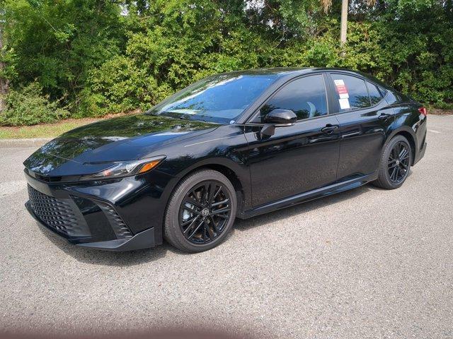 Photo of 2025 Midnight Black Metallic Toyota Camry