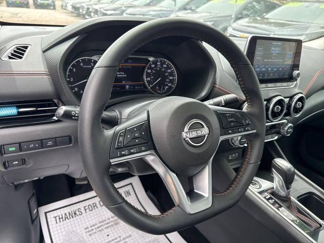 Photo of 2025 White Nissan Sentra