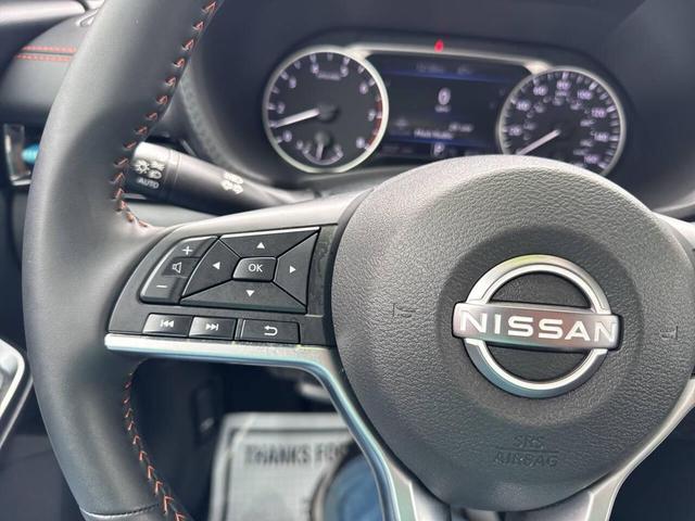 Photo of 2025 White Nissan Sentra