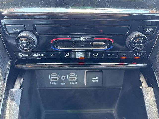 Photo of 2023 Bright White Clearcoat Jeep Grand Cherokee