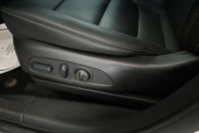Photo of 2023 Summit White Chevrolet Trailblazer