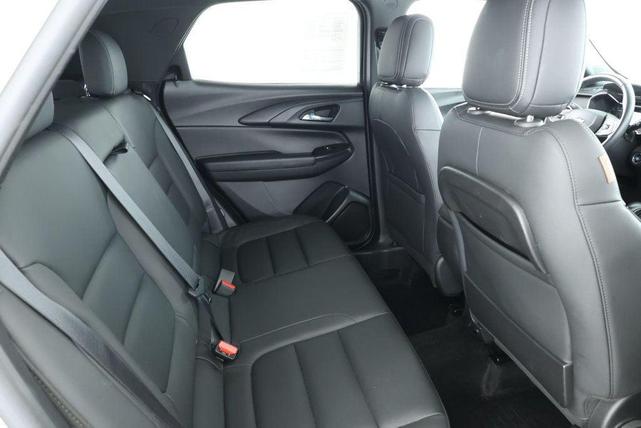 Photo of 2023 Summit White Chevrolet Trailblazer