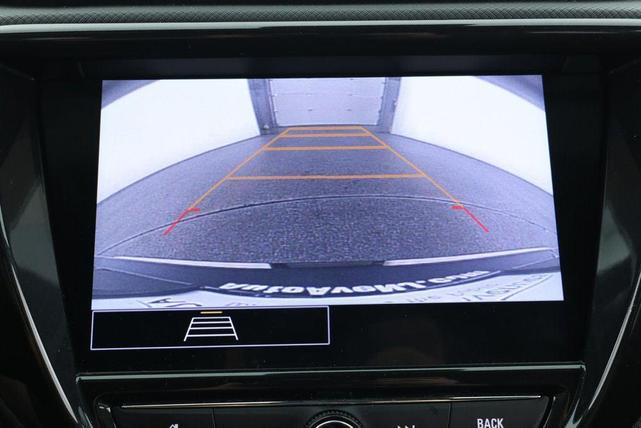 Photo of 2023 Summit White Chevrolet Trailblazer