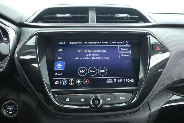 Photo of 2023 Summit White Chevrolet Trailblazer