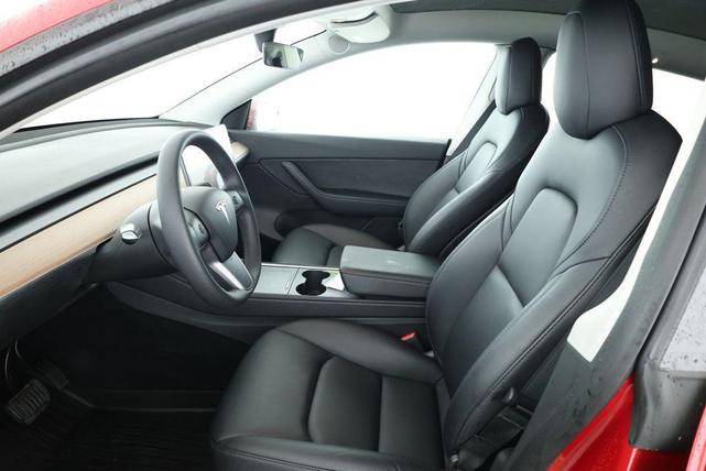 Photo of 2022 Red Multi-Coat Tesla Model Y