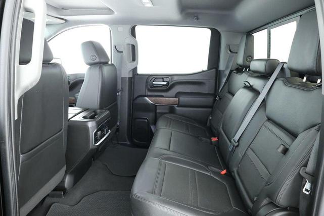 Photo of 2022 Onyx Black GMC Sierra 1500