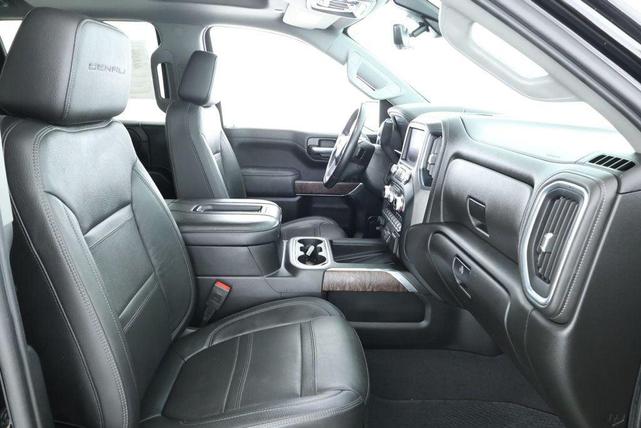 Photo of 2022 Onyx Black GMC Sierra 1500