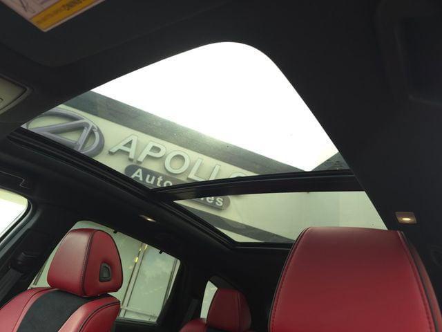 Photo of 2022 Platinum White Pearl Acura MDX