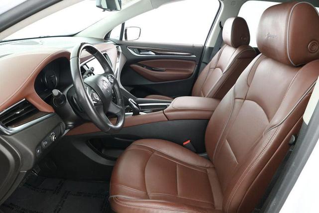 Photo of 2021 White Frost Tricoat Buick Enclave
