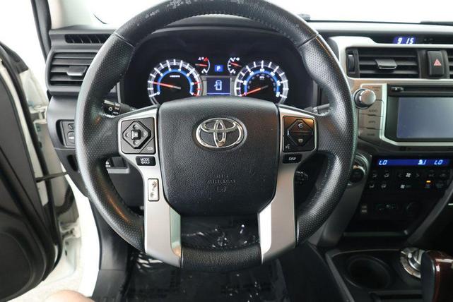 Photo of 2017 Blizzard Pearl Toyota 4Runner