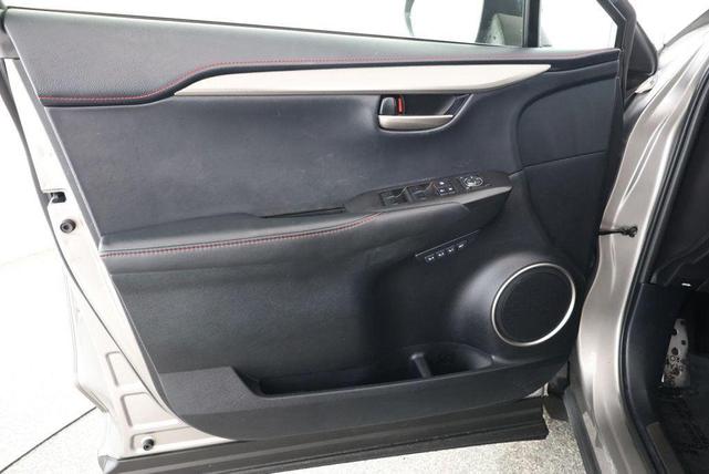 Photo of 2016 Atomic Silver Lexus NX 200t