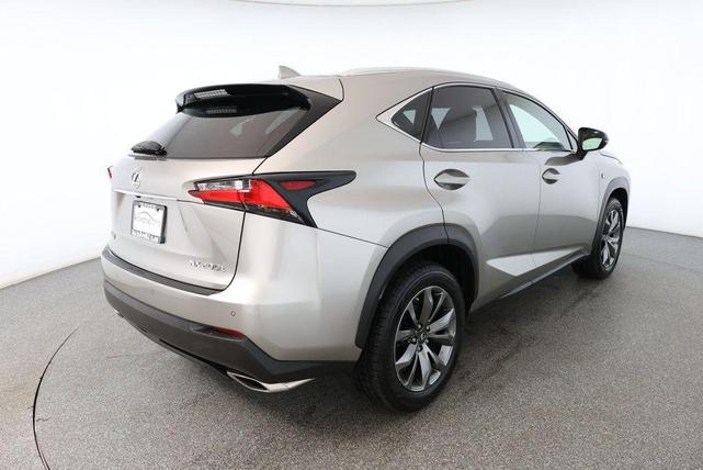 Photo of 2016 Atomic Silver Lexus NX 200t