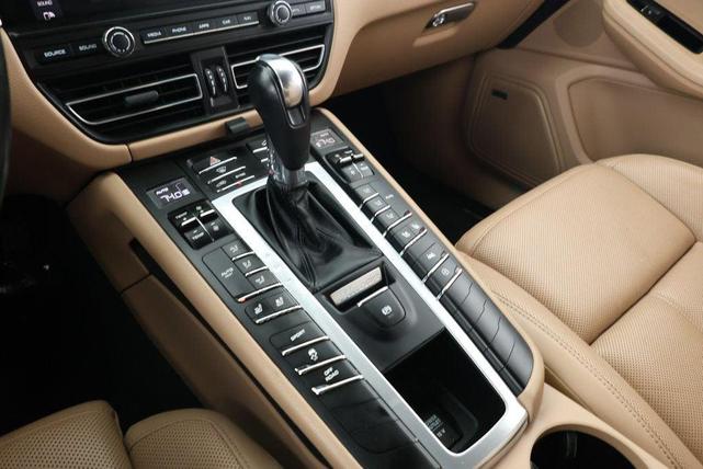 Photo of 2020 Volcano Grey Metallic Porsche Macan