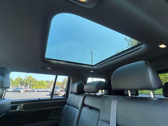 Photo of 2025 Shimmering Silver Hyundai SANTA FE