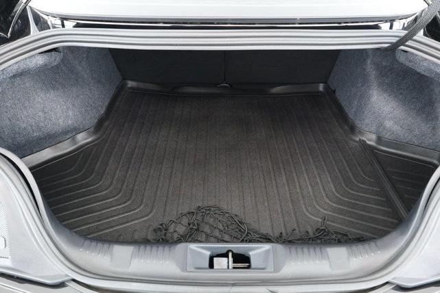 Photo of 2024 Shadow Black Ford Mustang