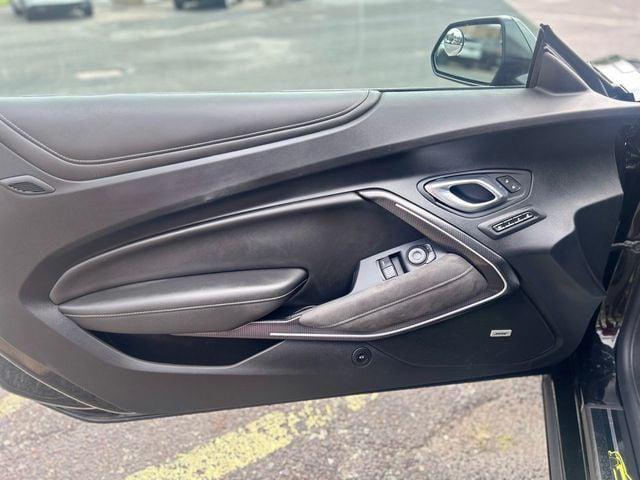 Photo of 2021 Black Chevrolet Camaro
