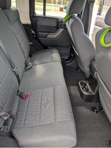 Photo of 2012 Black Clearcoat Jeep Wrangler Unlimited