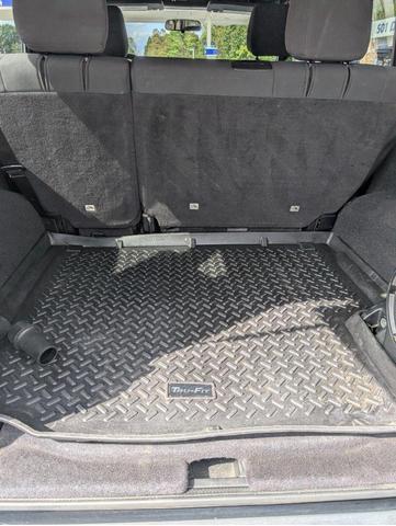 Photo of 2012 Black Clearcoat Jeep Wrangler Unlimited