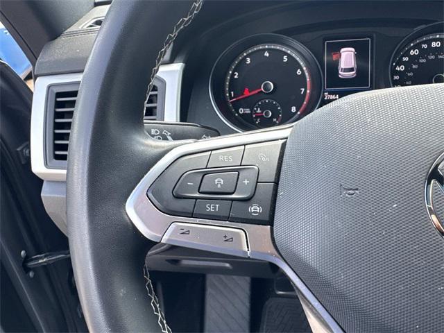 Photo of 2021 Gray Volkswagen Atlas Cross Sport