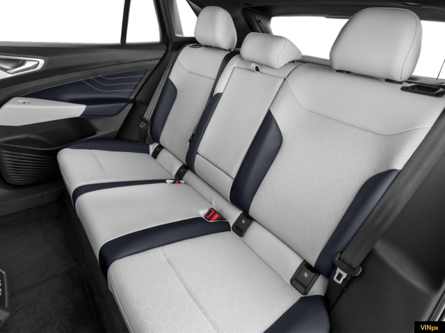 Photo of 2025 opal white pearl Volkswagen ID.4