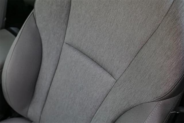 Photo of 2025 Platinum White Pearl Honda Accord