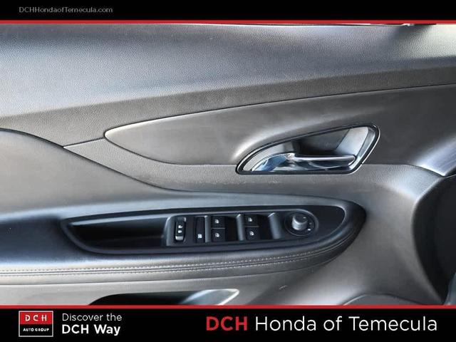 Photo of 2018 Graphite Gray Metallic Buick Encore