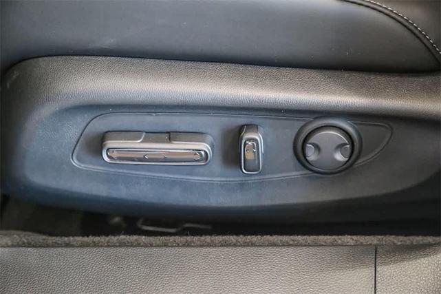 Photo of 2025 Meteorite Gray Metallic Honda Accord Hybrid