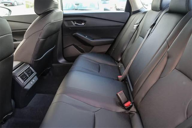 Photo of 2025 Platinum White Pearl Honda Accord Hybrid
