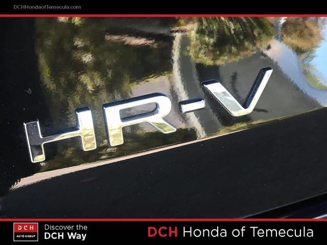Photo of 2025 Crystal Black Pearl Honda HR-V