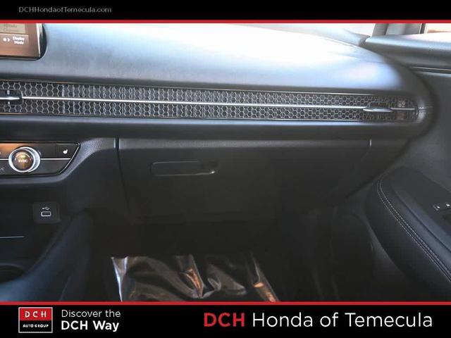 Photo of 2025 Crystal Black Pearl Honda HR-V